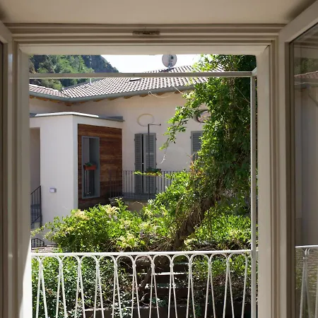 La Casa Dell' Architetto 아파트 데르비오